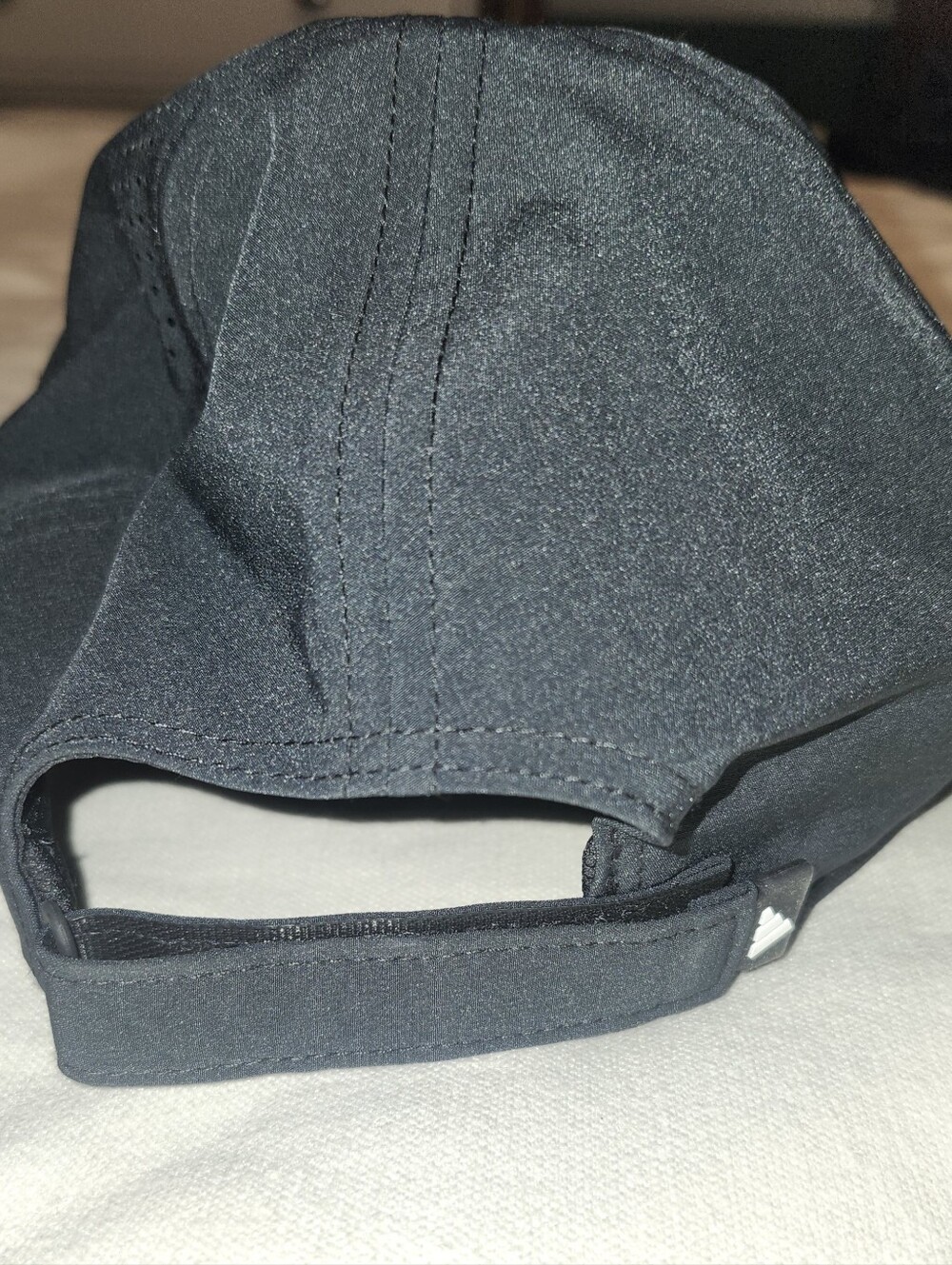 Adidas performance hat - Picture 9 of 10
